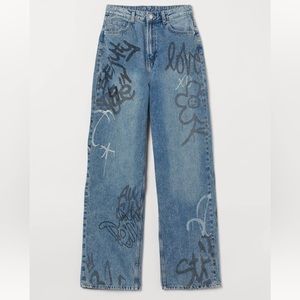 NWT H&M Graphic Graffiti Baggy High Waisted Jeans